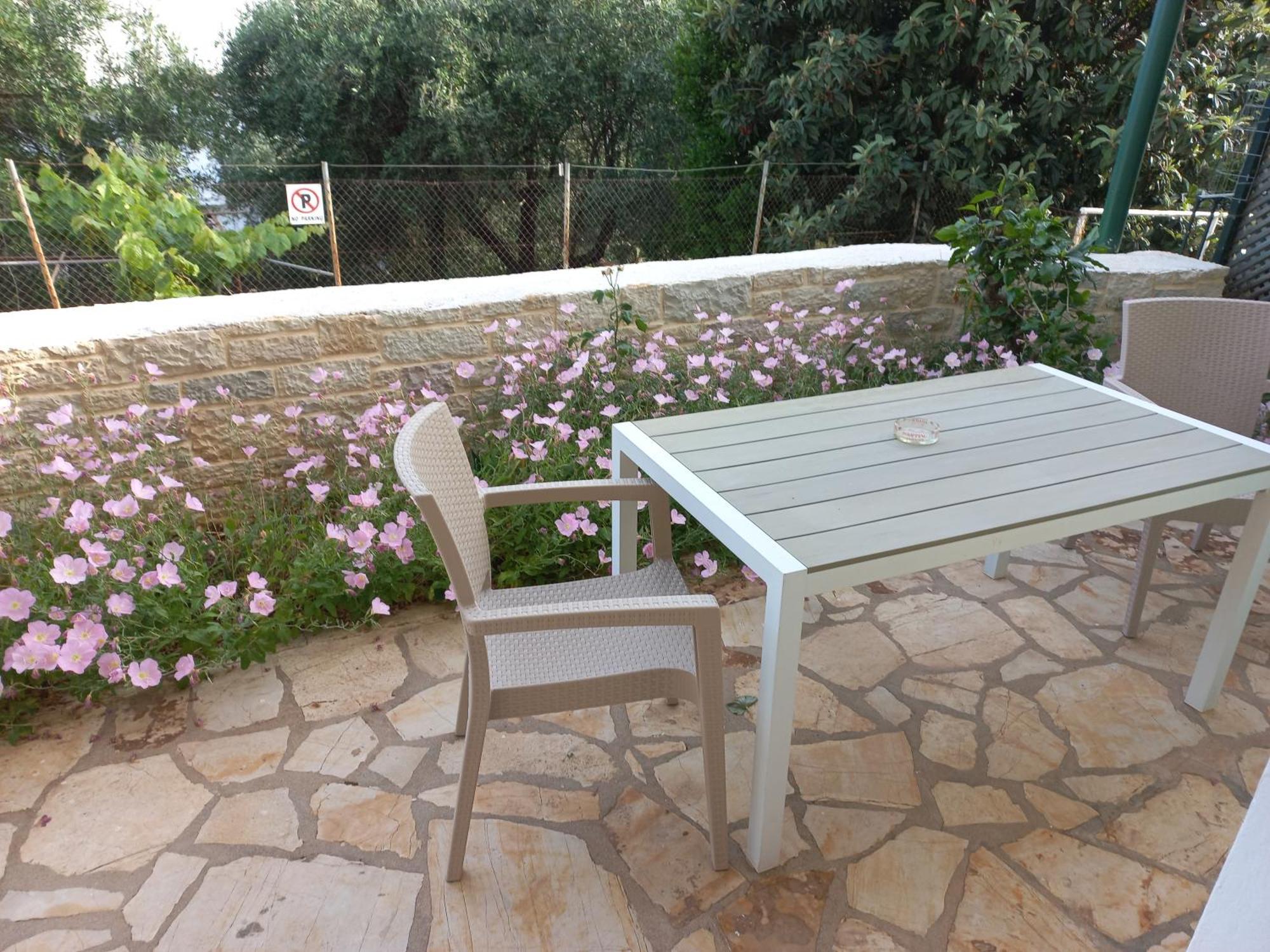 Oneiro House Apartment Kassiopi Bagian luar foto